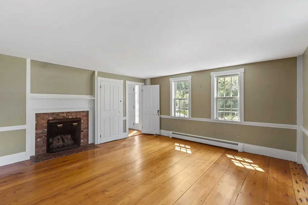 2 Pearl Street Kennebunkport ME 04046