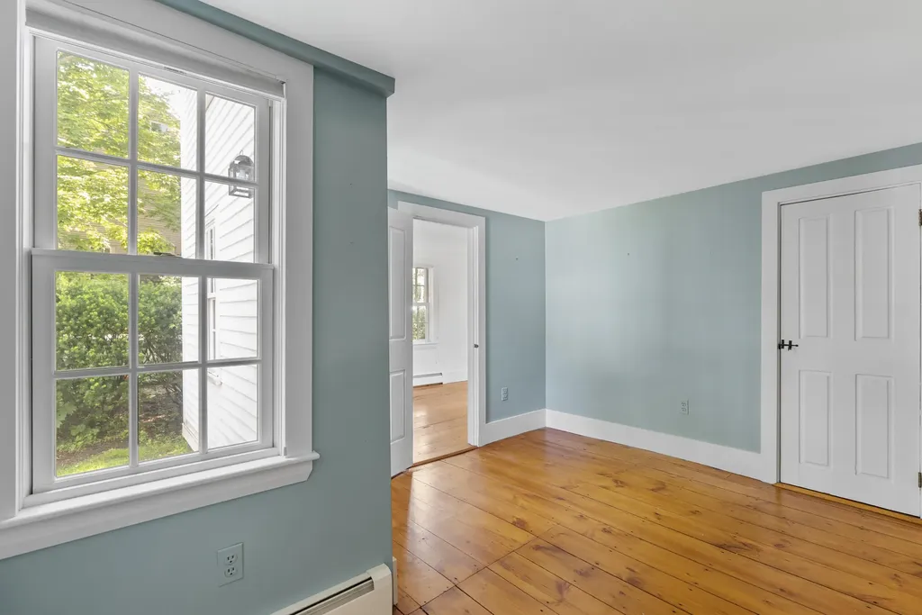 2 Pearl Street Kennebunkport ME 04046