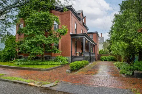 326 Spring Street Portland ME 04102