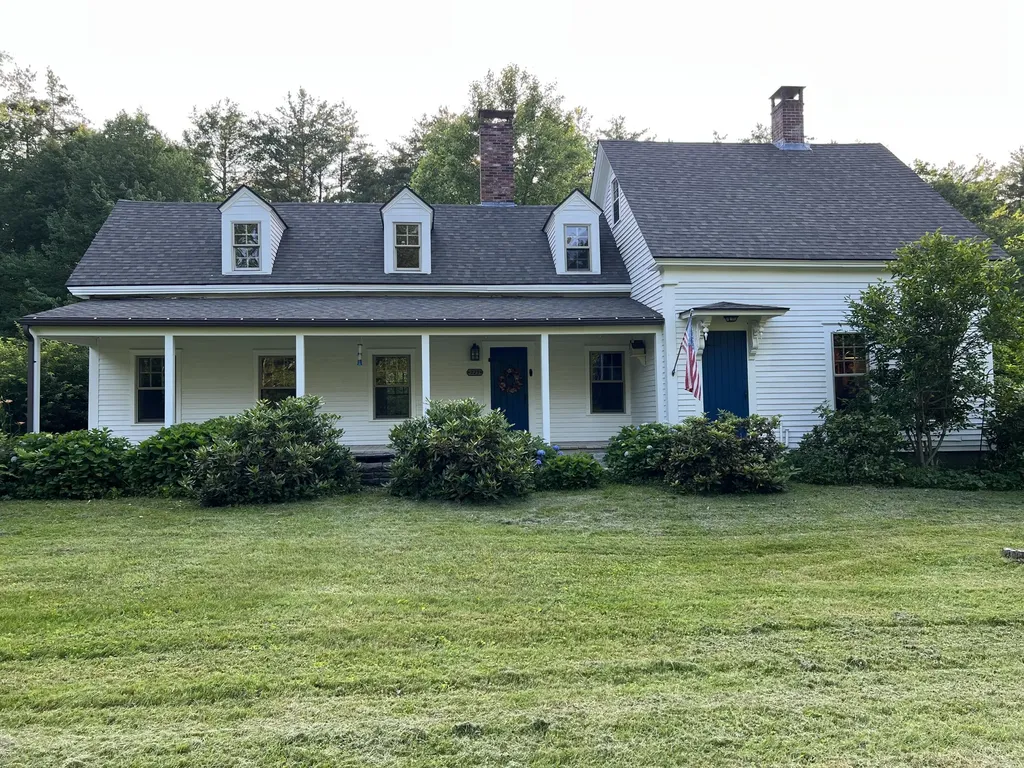 225 Warren Road Monmouth ME 04259