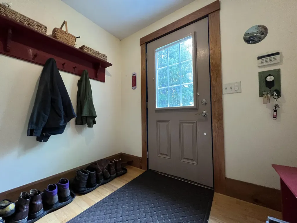 225 Warren Road Monmouth ME 04259
