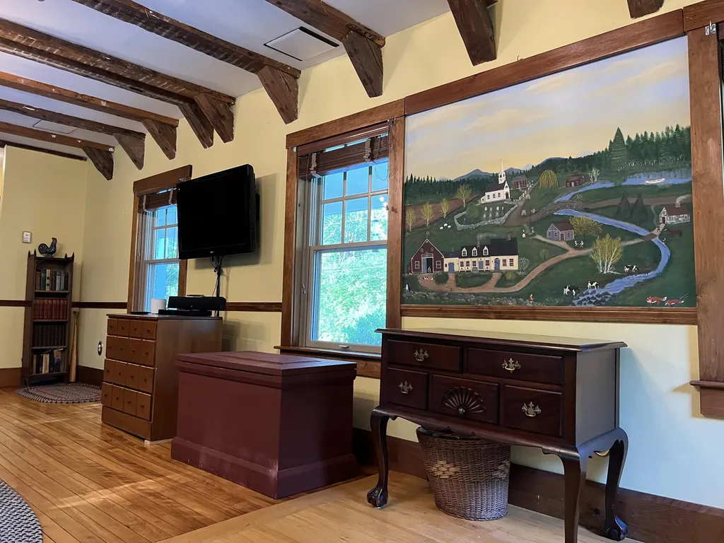 225 Warren Road Monmouth ME 04259