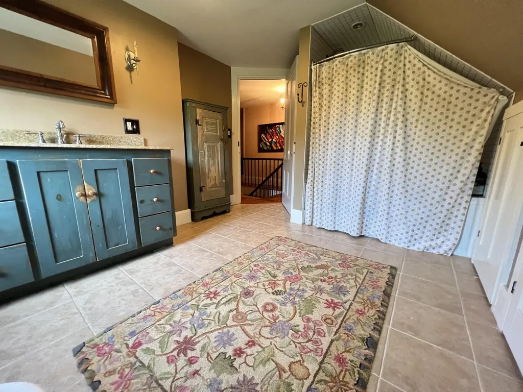 225 Warren Road Monmouth ME 04259
