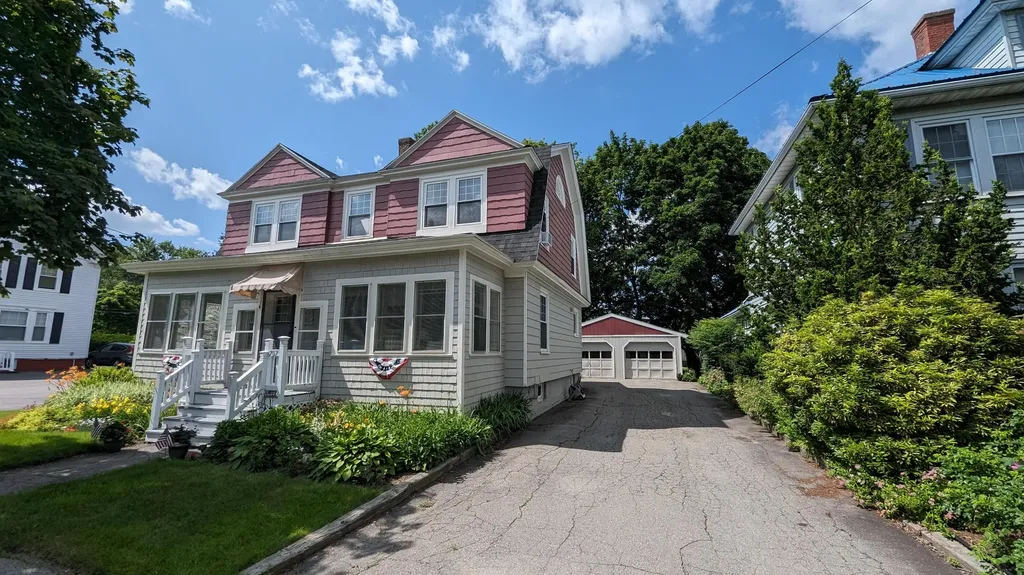707 Hammond Street Bangor ME 04401