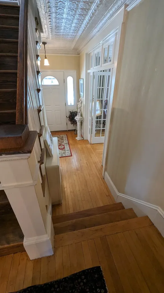 707 Hammond Street Bangor ME 04401