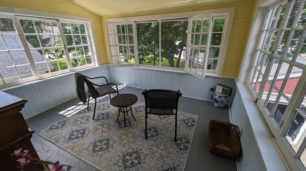 707 Hammond Street Bangor ME 04401