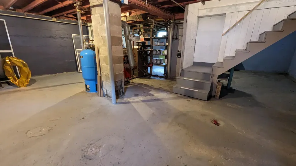 707 Hammond Street Bangor ME 04401