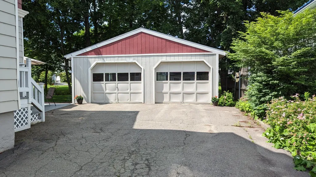 707 Hammond Street Bangor ME 04401