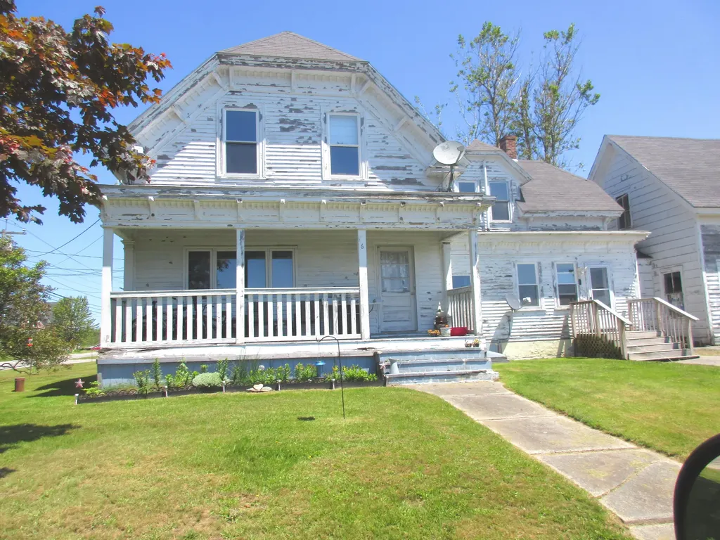 6 Bluenose Street Jonesport ME 04649