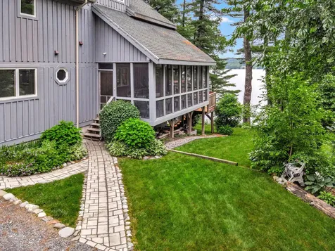 52 Larson Lane Winthrop ME 04364