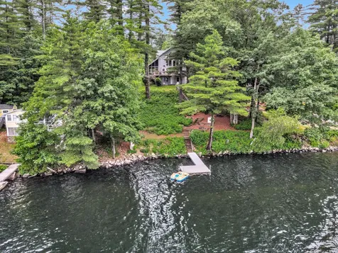 52 Larson Lane Winthrop ME 04364