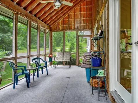 52 Larson Lane Winthrop ME 04364