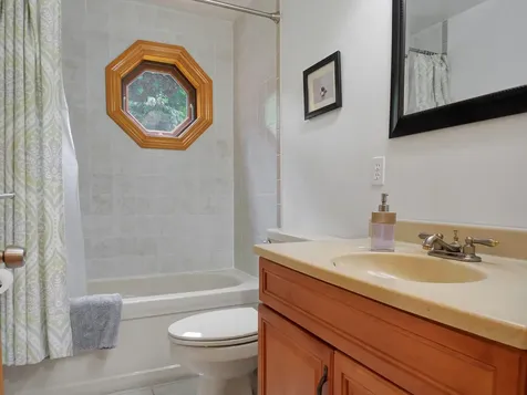 52 Larson Lane Winthrop ME 04364
