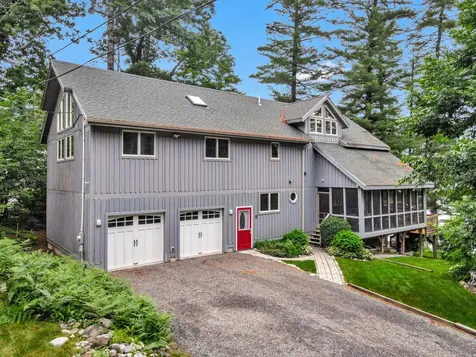 52 Larson Lane Winthrop ME 04364