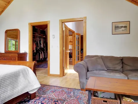 52 Larson Lane Winthrop ME 04364