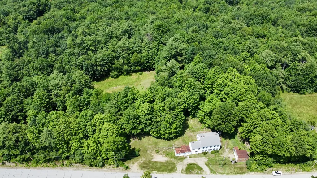 287 East Road Wales ME 04280