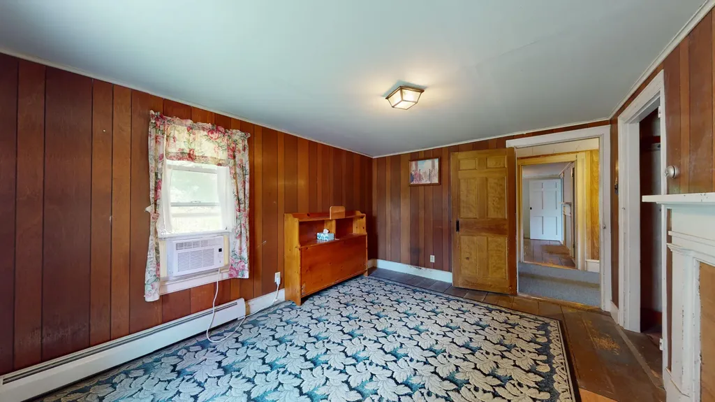 287 East Road Wales ME 04280