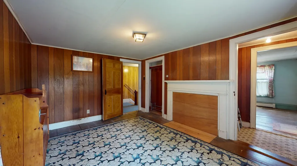 287 East Road Wales ME 04280