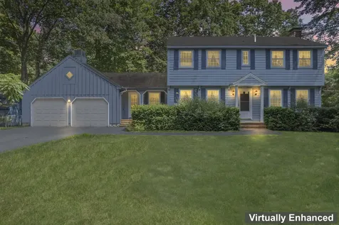 27 Arbor Avenue Topsham ME 04086