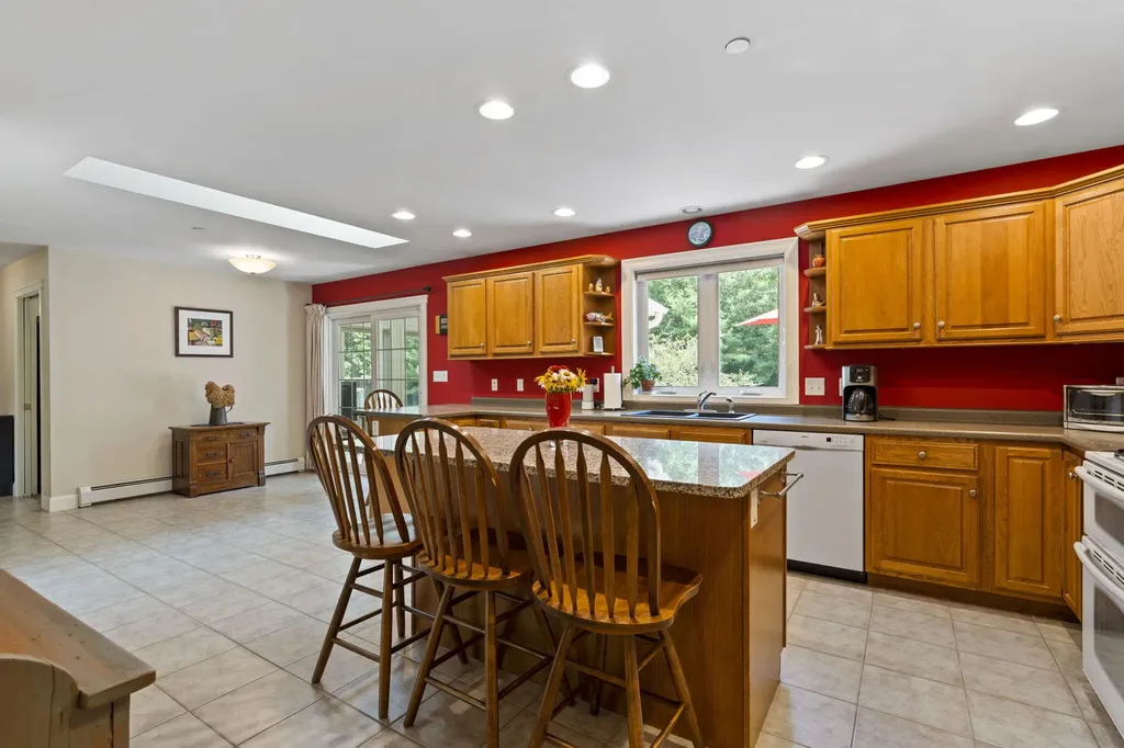 50 Fairway Drive Arundel ME 04046