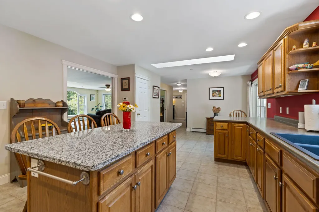 50 Fairway Drive Arundel ME 04046
