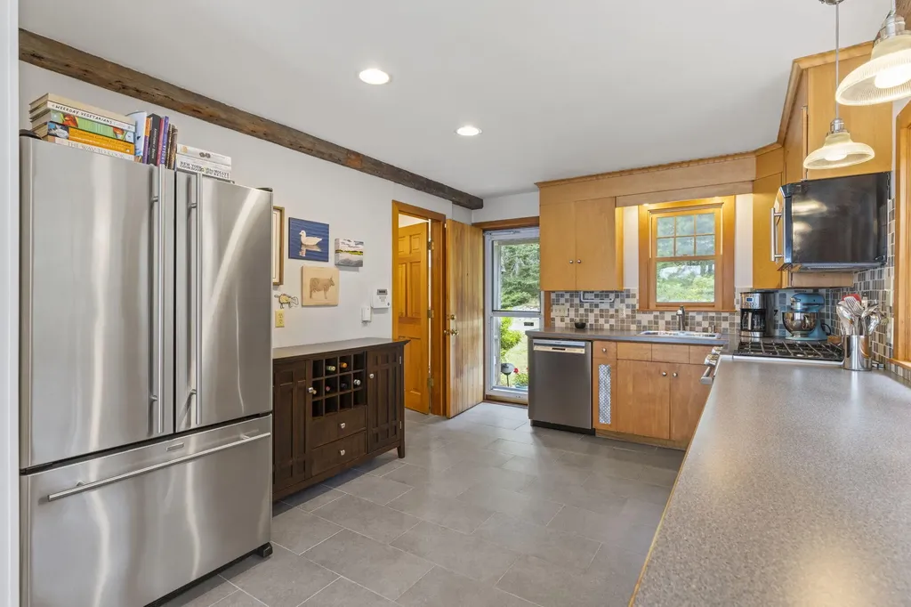 45 Tylers Way West Bath ME 04530