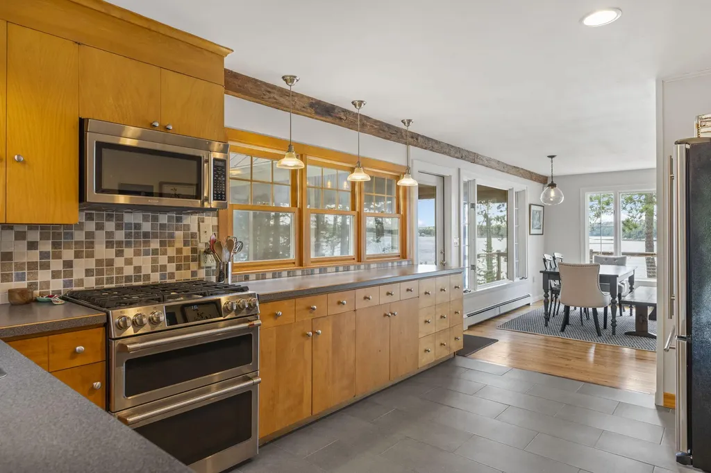 45 Tylers Way West Bath ME 04530