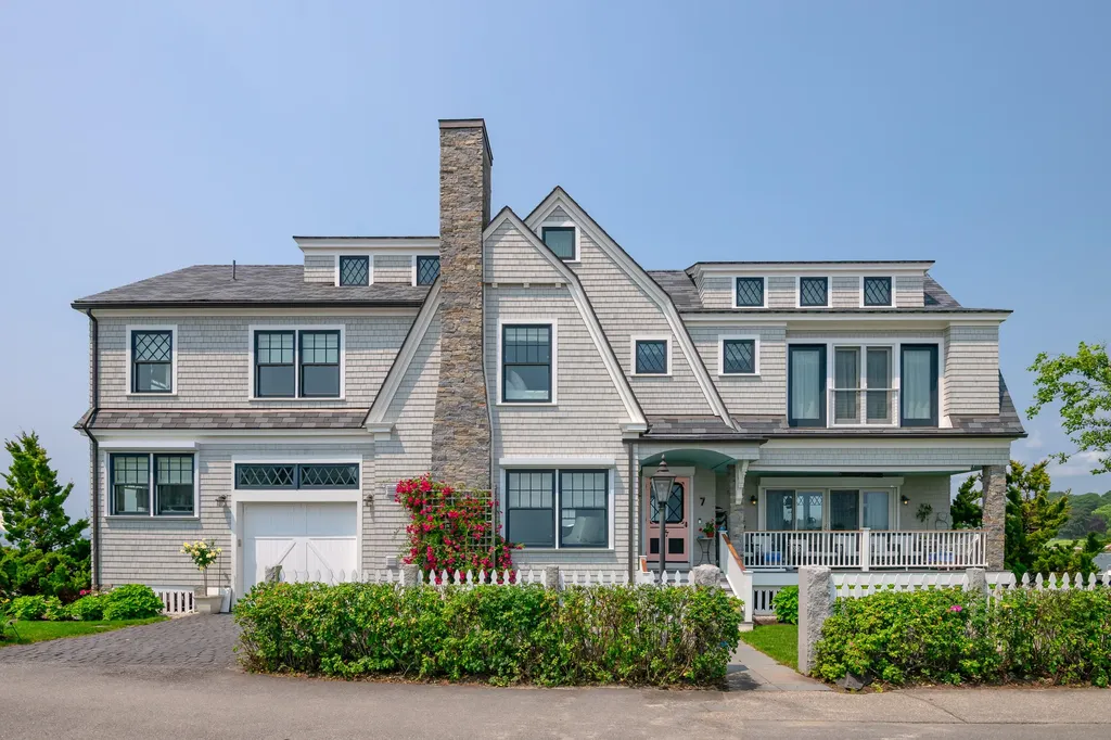 7 Lords Point Road Kennebunk ME 04043
