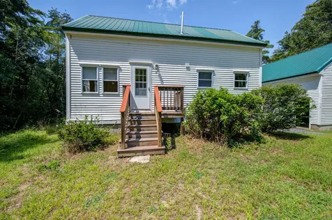 12 Lincoln Trail Standish ME 04084
