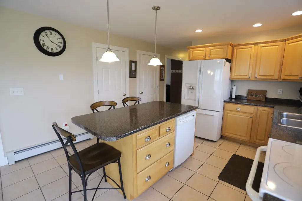 73 Virginia Lane Bangor ME 04401