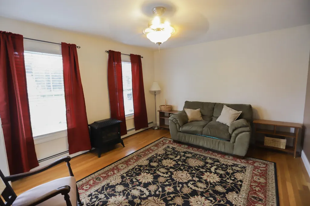 73 Virginia Lane Bangor ME 04401