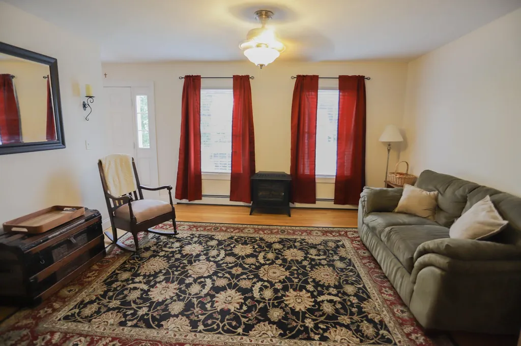 73 Virginia Lane Bangor ME 04401