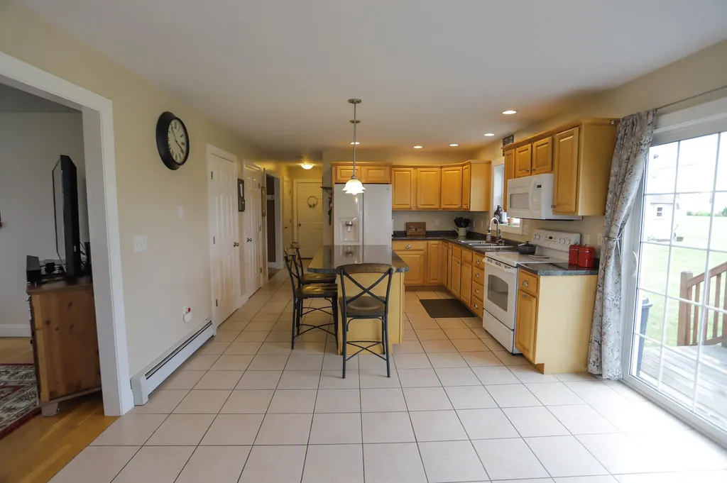 73 Virginia Lane Bangor ME 04401