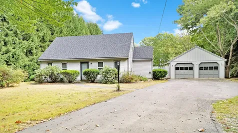 38 Winnocks Neck Road Scarborough ME 04074