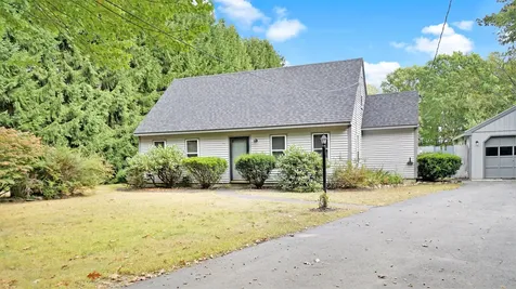 38 Winnocks Neck Road Scarborough ME 04074