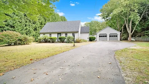 38 Winnocks Neck Road Scarborough ME 04074