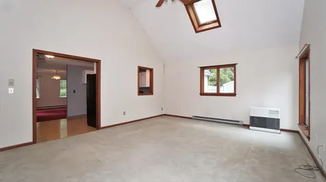 38 Winnocks Neck Road Scarborough ME 04074
