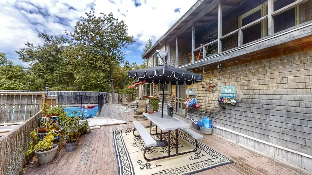 79 Sunset Road Dedham ME 04429