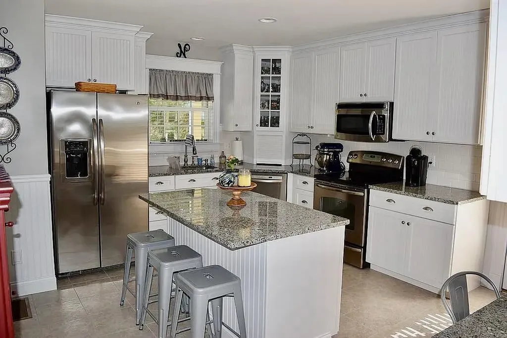 18 Ann's Point Road Tremont ME 04653