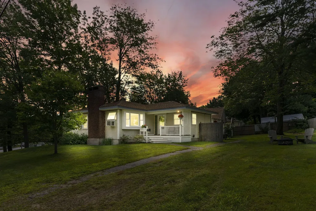102 Wythburn Road South Portland ME 04106