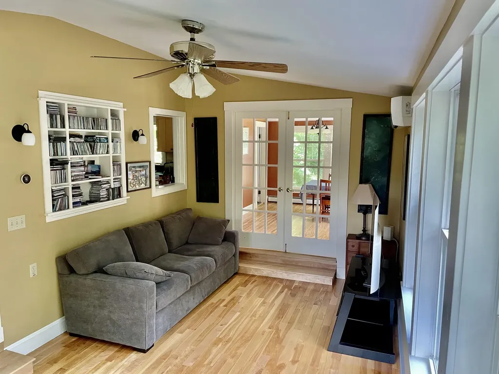 12 Riverview Street Veazie ME 04401