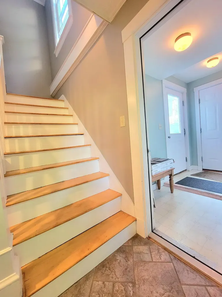 12 Riverview Street Veazie ME 04401