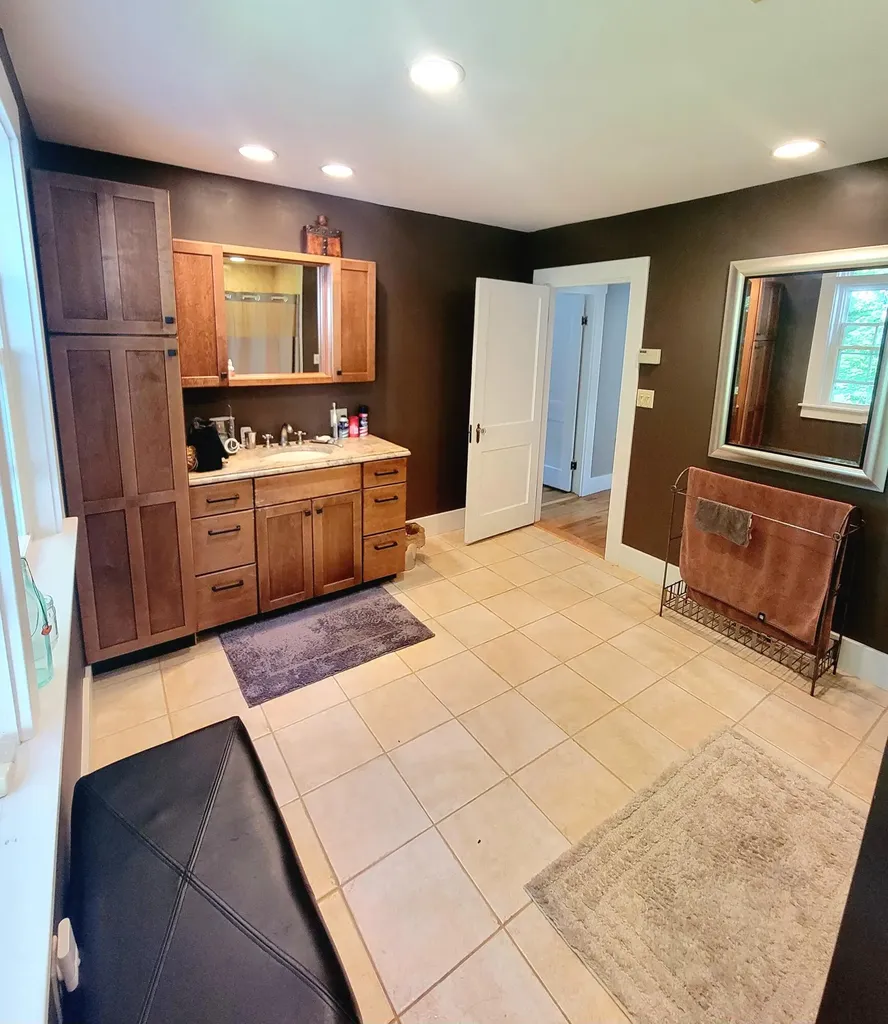 12 Riverview Street Veazie ME 04401