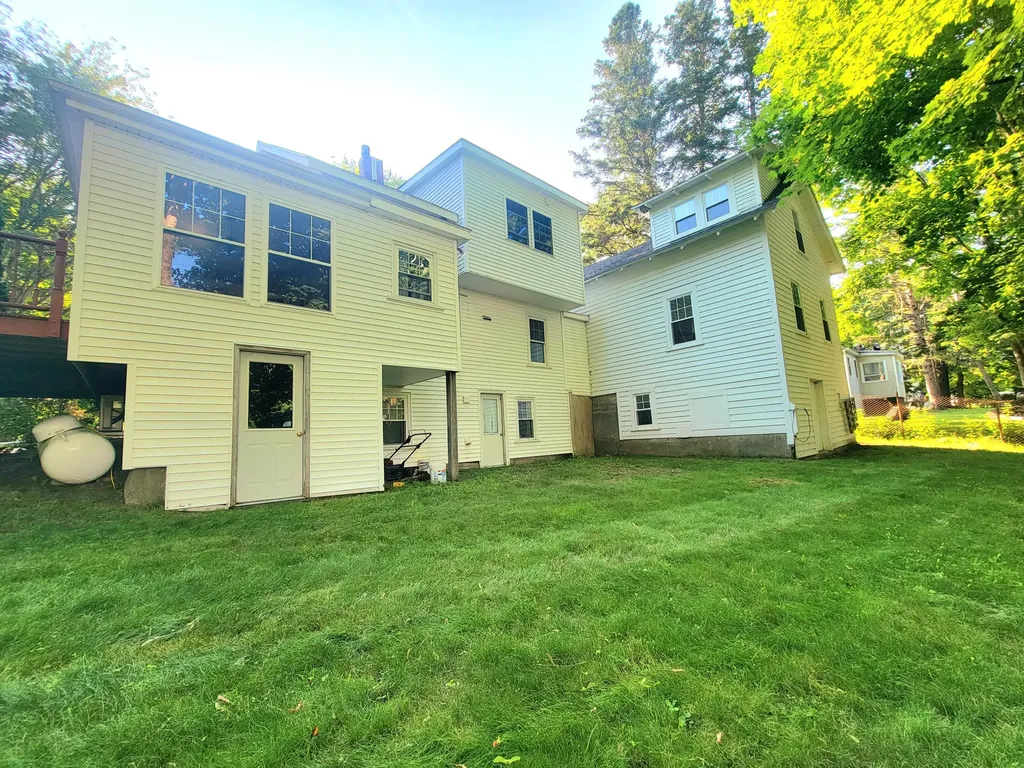 12 Riverview Street Veazie ME 04401