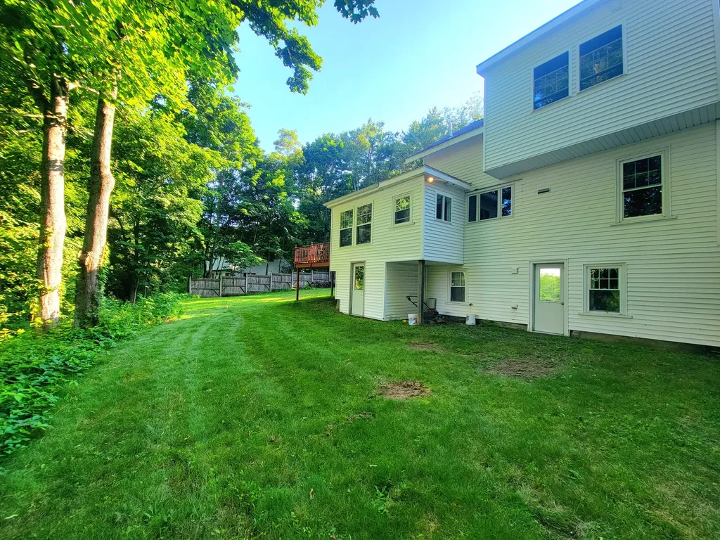12 Riverview Street Veazie ME 04401