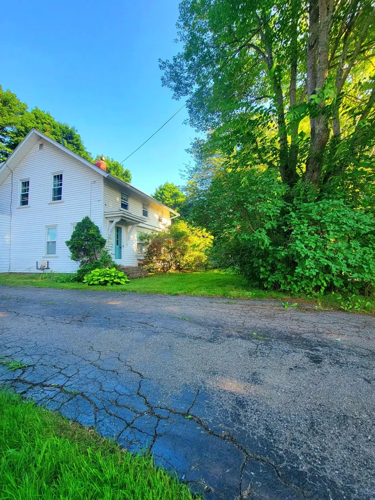 12 Riverview Street Veazie ME 04401