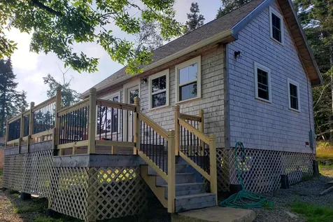 424 Minturn Road Swans Island ME 04685