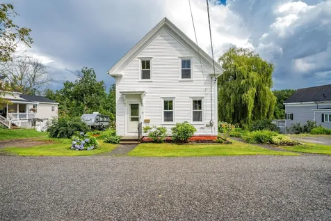 6 Water Street Richmond ME 04357
