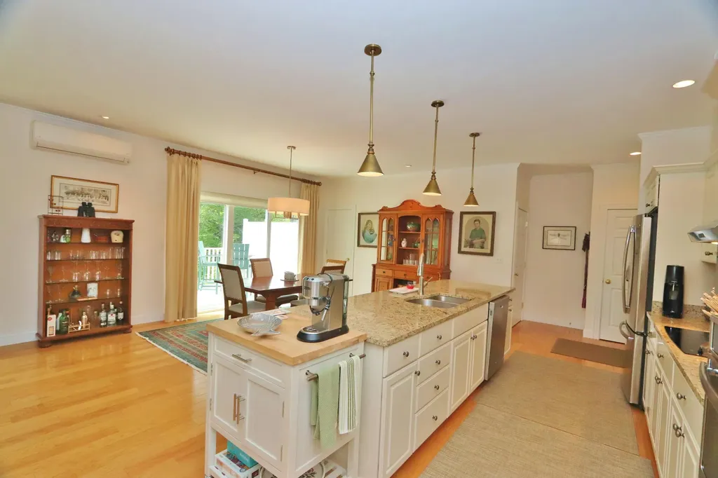 21 Primrose Place Bangor ME 04401