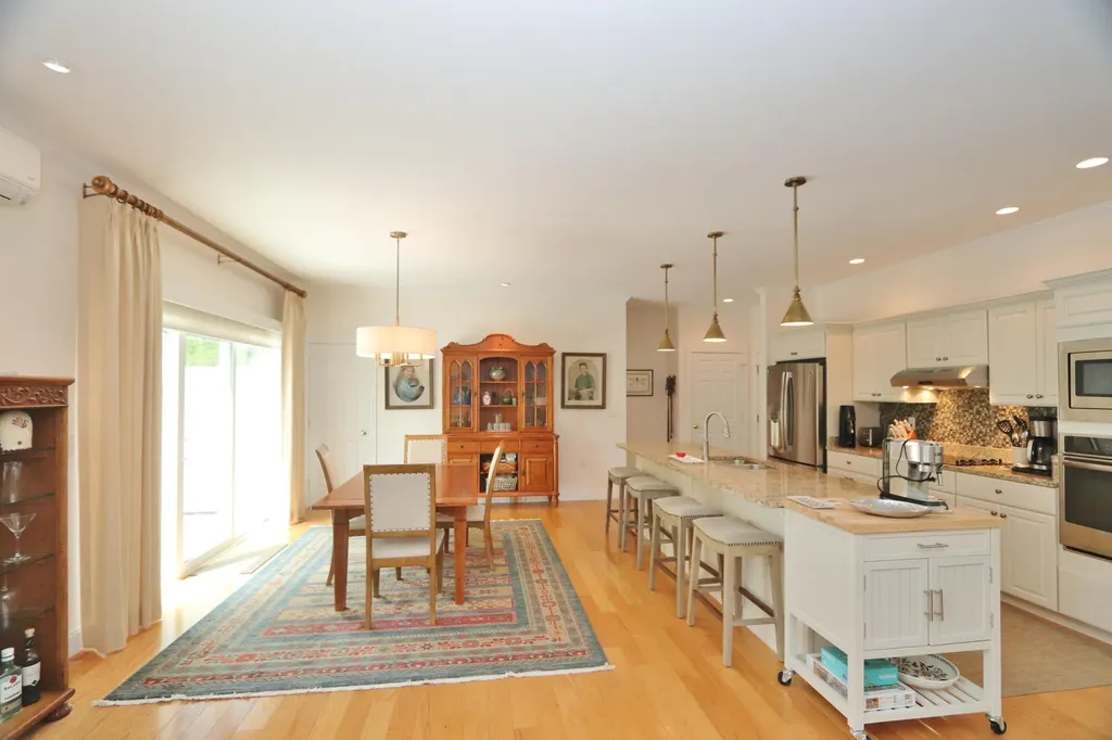 21 Primrose Place Bangor ME 04401